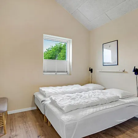 Stunning In With Wifi Хеммет