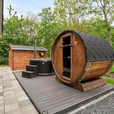 Дом отдыха Stunning In With Wifi Хеммет