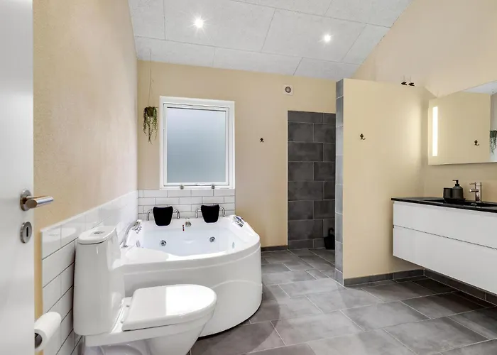 Stunning In With Wifi Hemmet